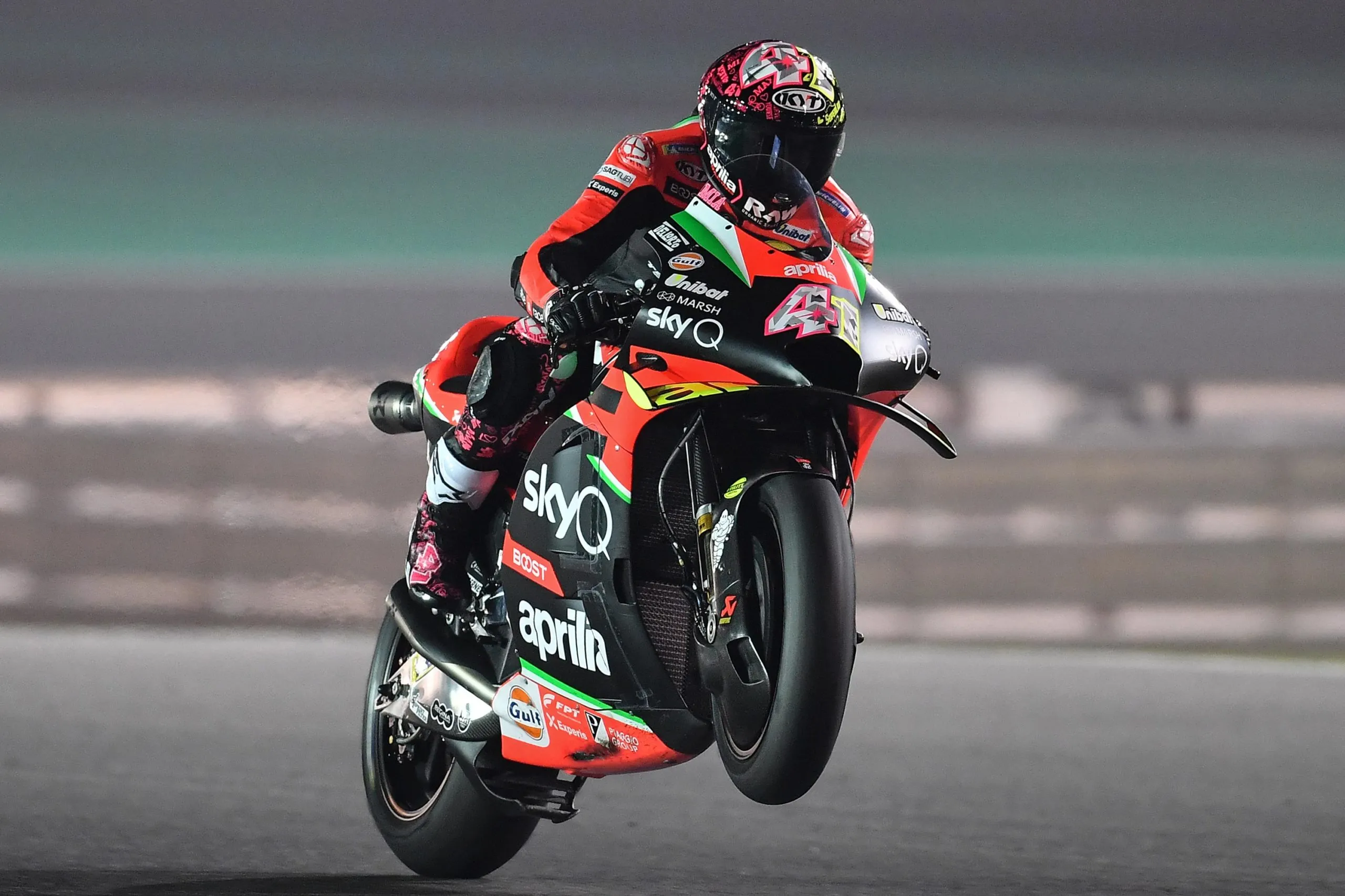 aleix-espargaro-aprilia-racing-qatar-motogp-scaled-1