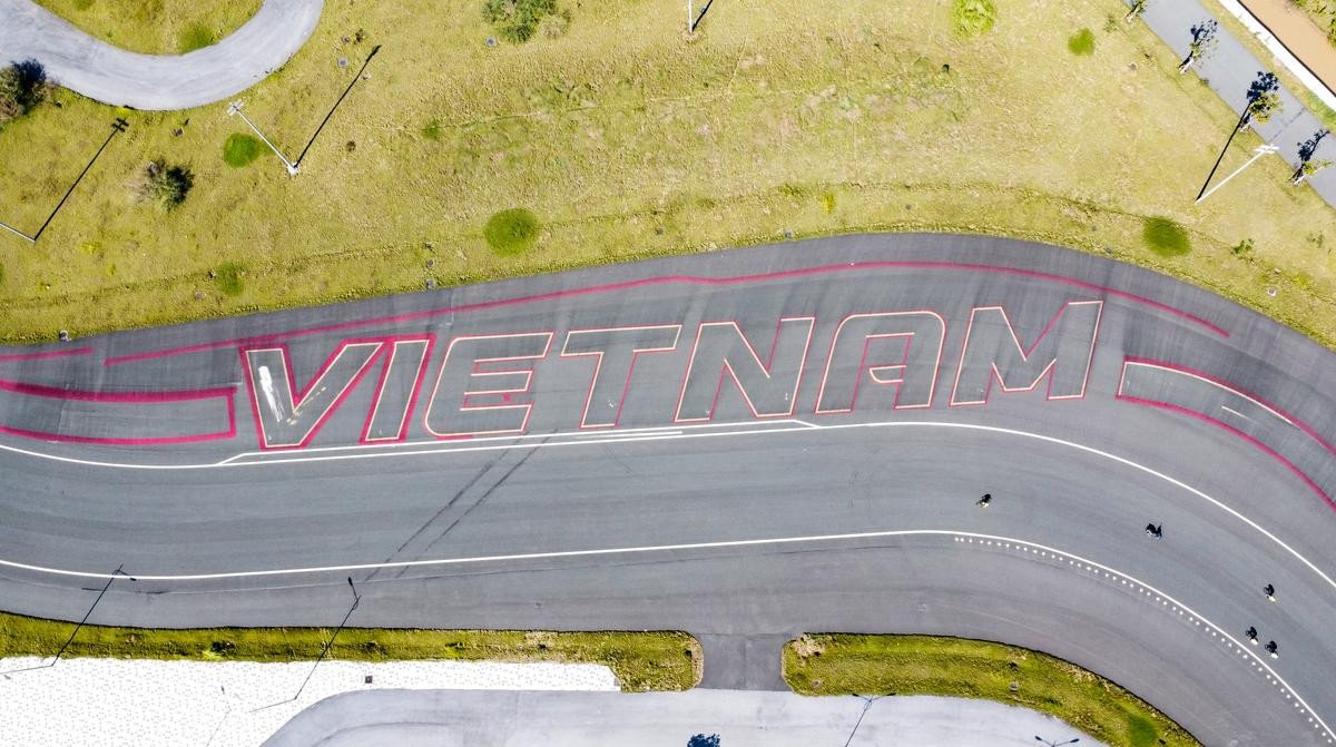 Vietnamese-F1-race